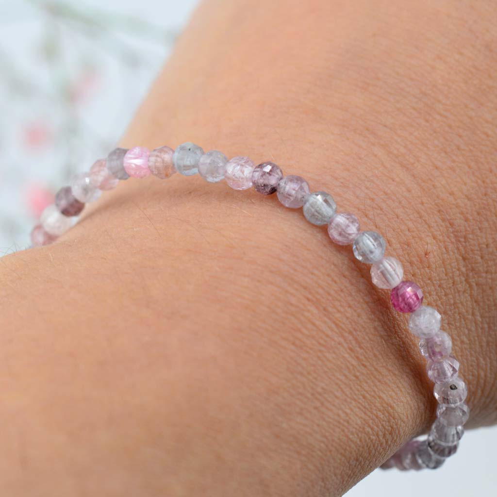 Spinell Armband
